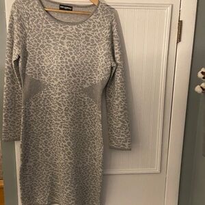 Karl Lagerfeld Gray Leopard Print Long Sleeve Dress